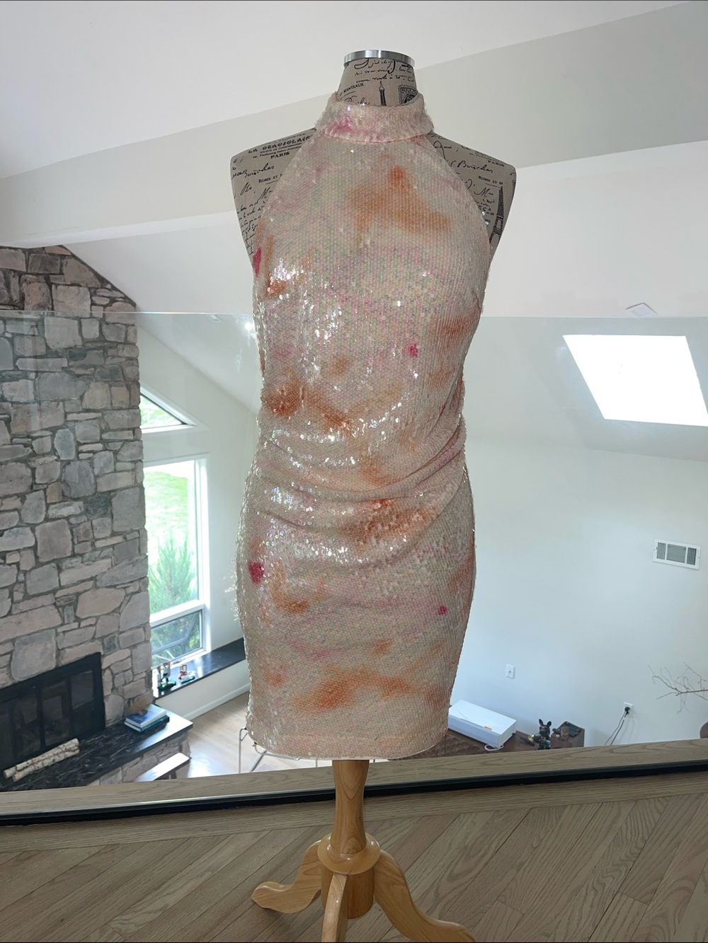 Jewel Badgley Mischka Iridescent Sequin Halter Mini in Pink and Peach Blends